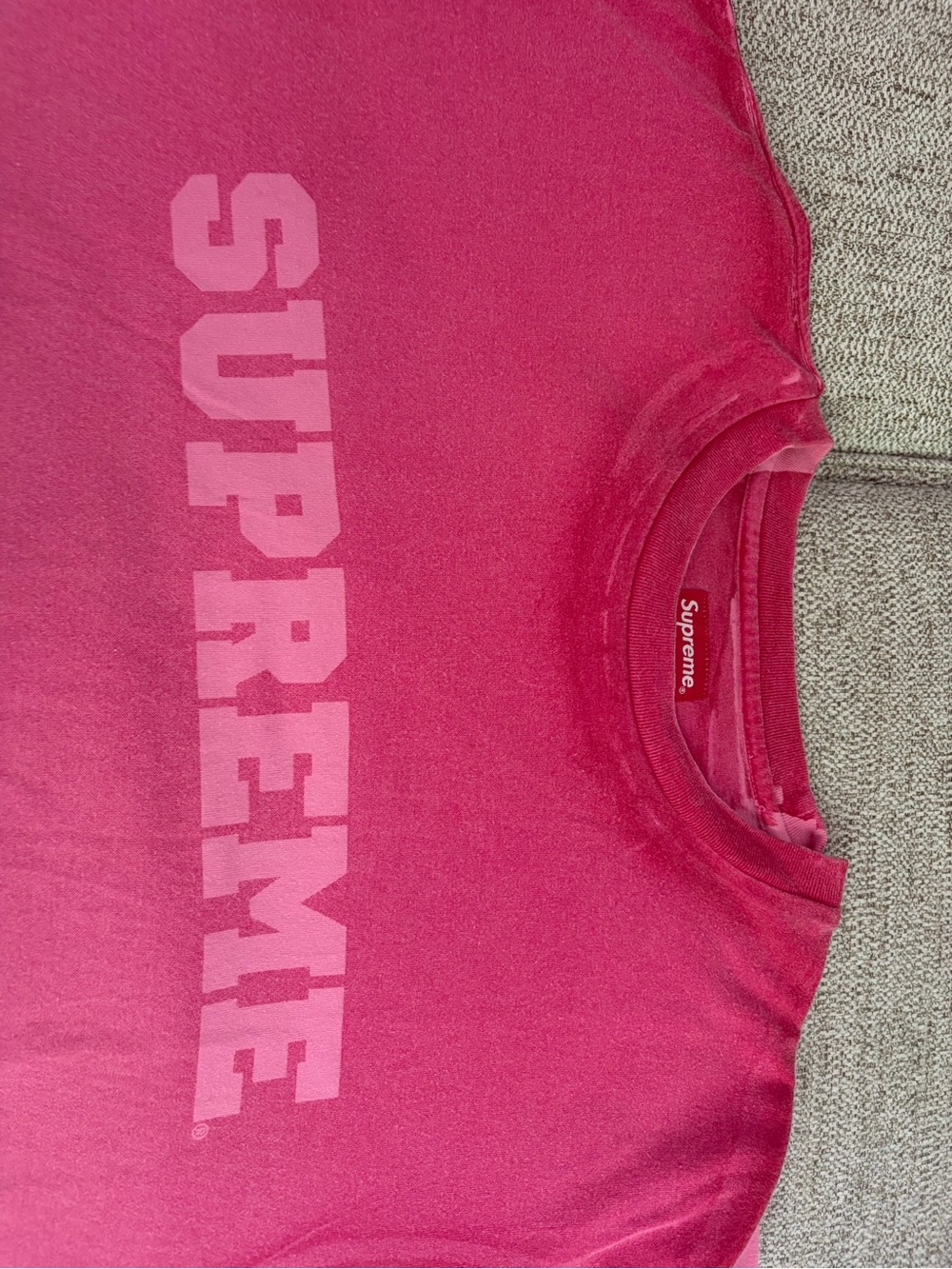 Supreme | gradient Pink S/S Tee - Picture 4 of 5